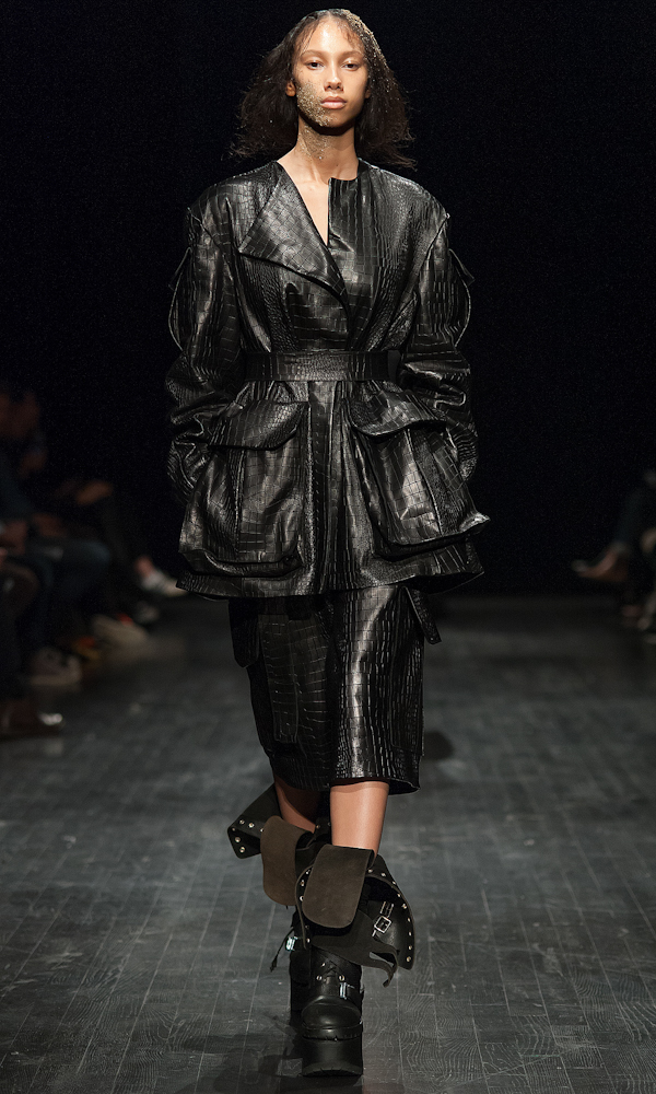 PATRIKGUGGENBERGER_TAILINGS_AW15_LOWRES-1